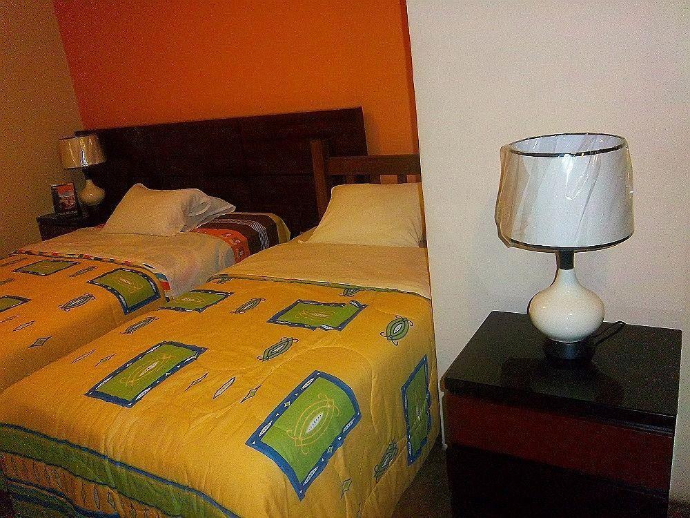 Auberge de jeunesse La Hacienda Peruana à Lima Extérieur photo